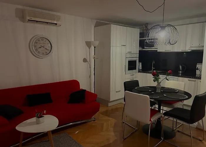 Apartment Tea 2