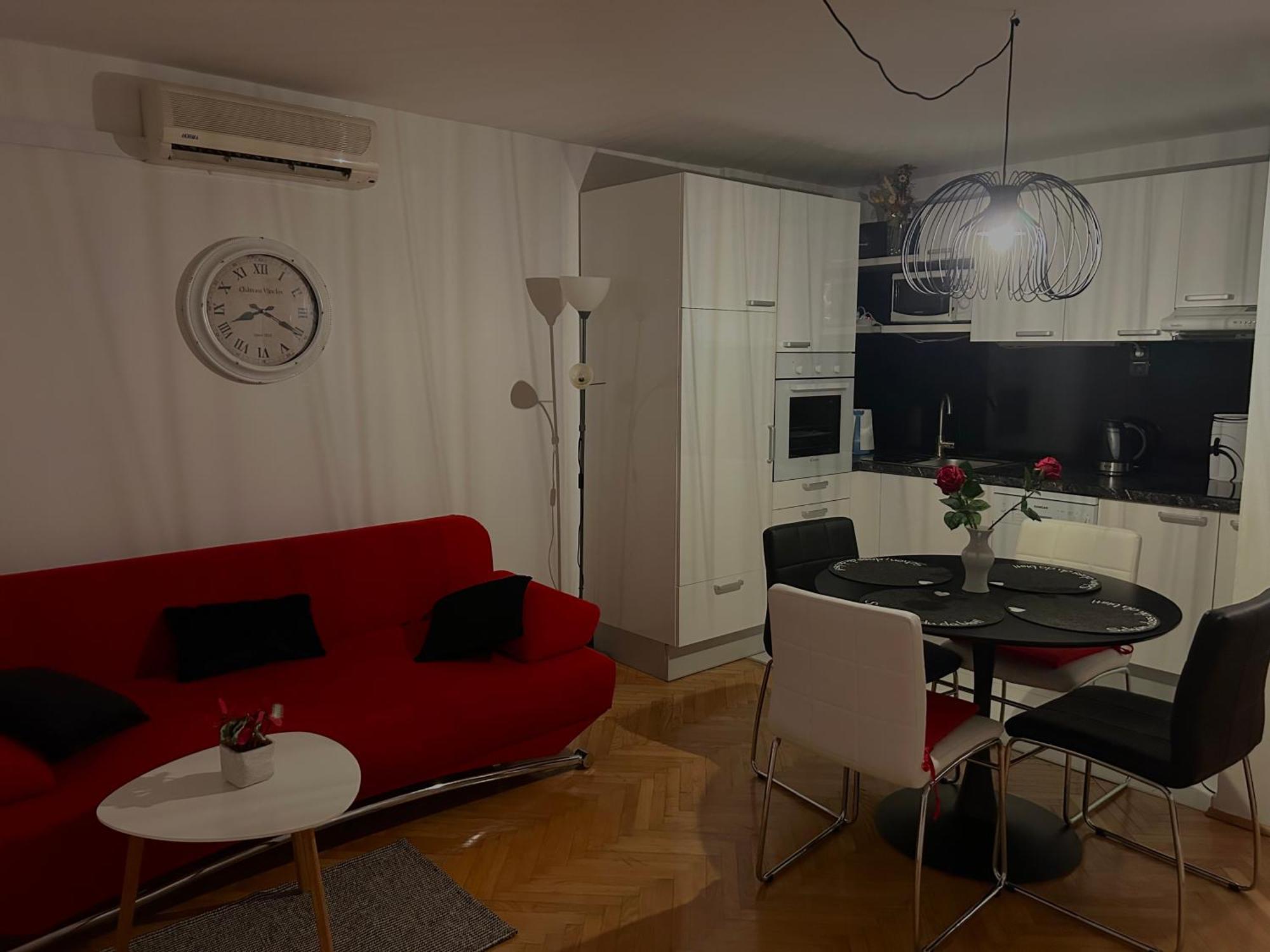 Appartement Tea 2 *